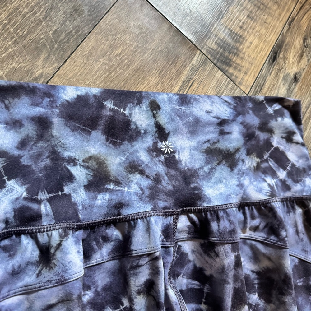 Athleta Salution Tie-Dye Joggers in Black and gray - Picture 5 of 11